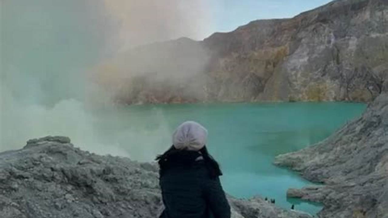 Warna Air Hijau Kebiruan, Danau Terbesar