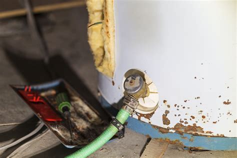 Warning Signs of Tankless Water Heater Failure