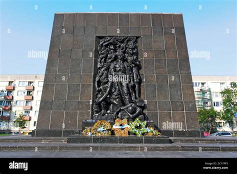 Warsaw Ghetto memorial