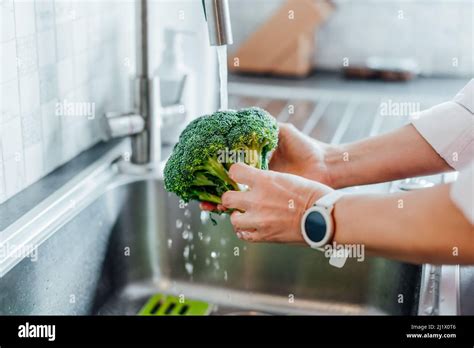 Washing and Preparing Broccoli