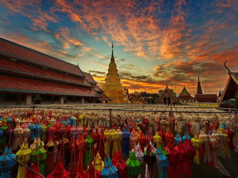 Wat Phra That Hariphunchai