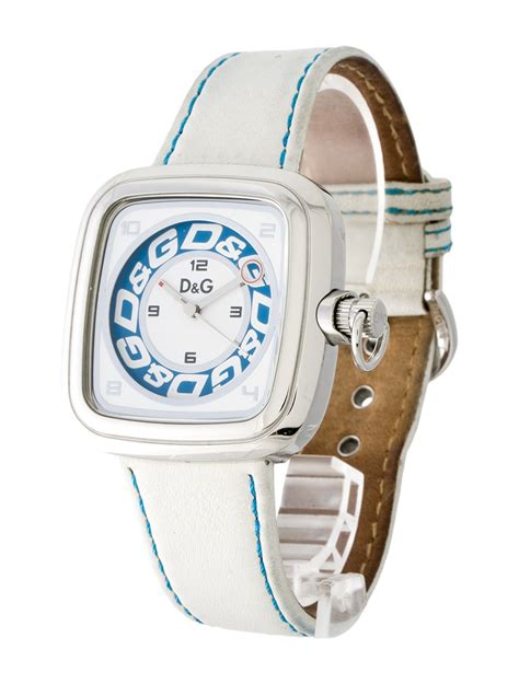 Watch Cherokee Exclusive Videos