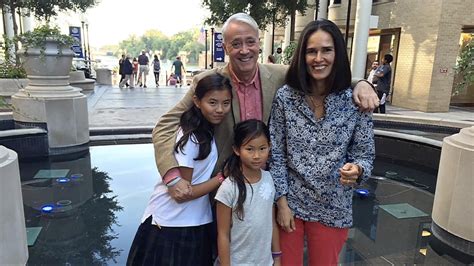 Watch Scott Simon Exclusive Videos