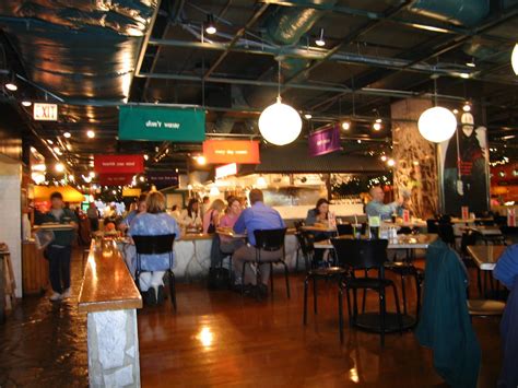 Water Tower Place Food