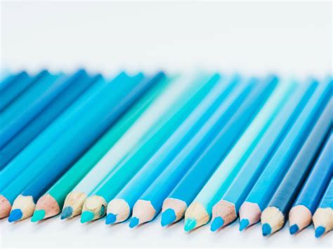 Wax vs. Oil: Understanding the Core Difference