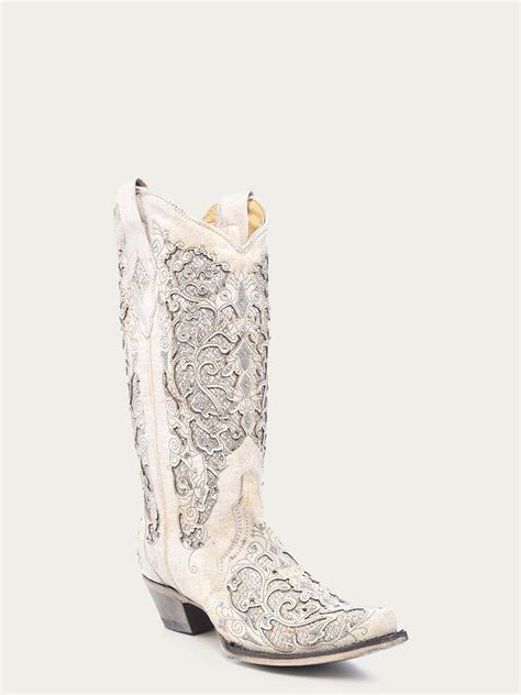 Step Into Your Fairytale Moment: Find An Affordable Pair Of Stylish Wedding Cowboy Boots Today!