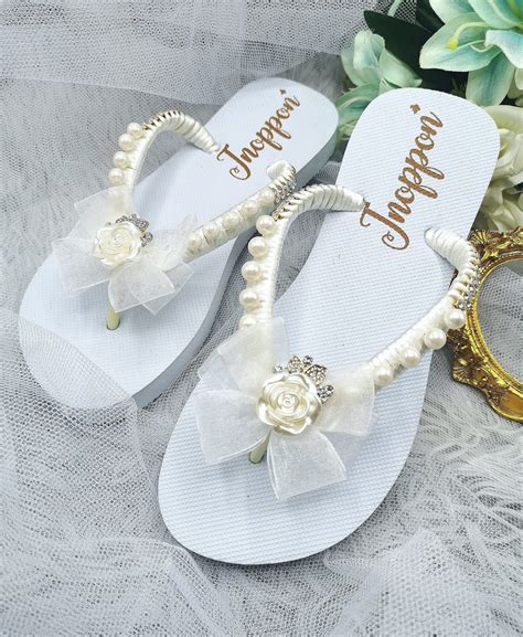 Step into Style: Wedding Flip Flops for Comfortable and Chic Nuptials