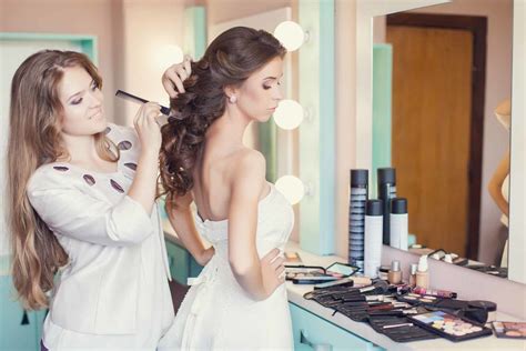 Glam Up Your Big Day with the Best Wedding Hair Stylists Near Me