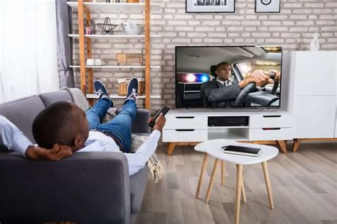 Westinghouse WR40FX2019 Display Features Review