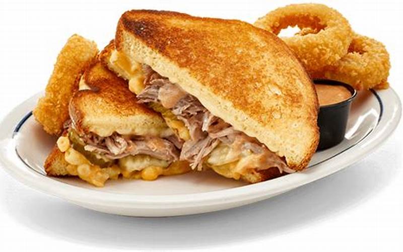 What Are The Ingredients Of Bbq Mac Melt Ihop?