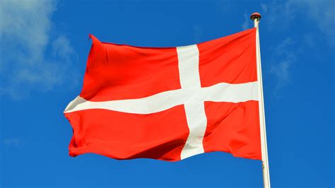 20 Countries With Red and White Flags (Symbolize, Meaning and Fact