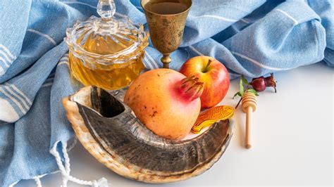 Unveiling the Spiritual Significance of Rosh Hashanah: What Does It Symbolize?