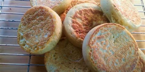 Chicken scrumpet, Kyiv butter sauce