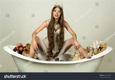 What Is Tub Girl