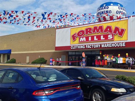 What Time Do Forman Mills Open