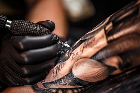 The Art of Tipping: A Guide to Properly Gratifying Your Tattoo Artist