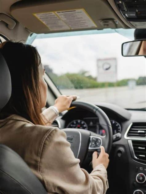 What to Expect During the Road Test