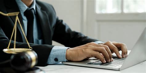 What to Expect When Working With Your Attorney