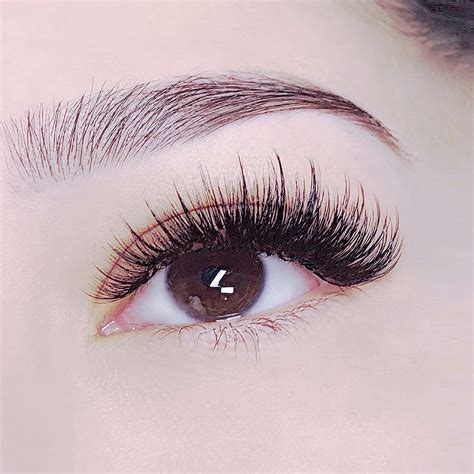 What to Look for in Eyelash Extension on the Gold Coast