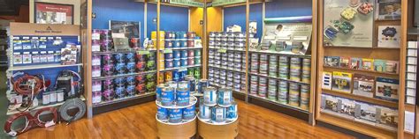 What to Look for in a Bradenton Paint Retailer