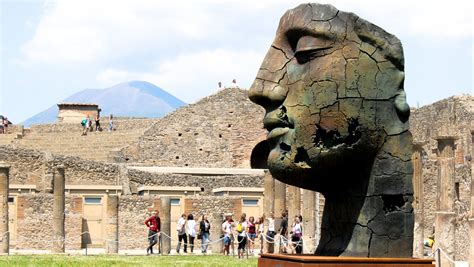 What to bring to Pompeii