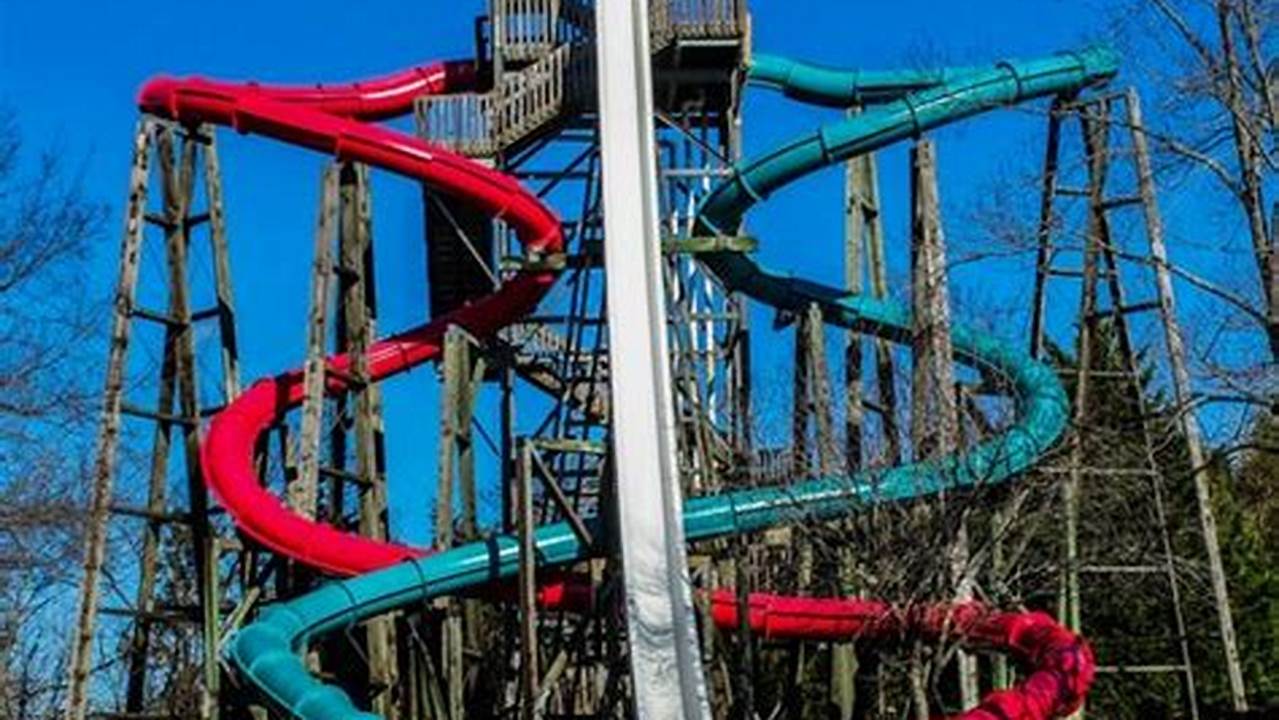 When Does Emerald Pointe Open 2024