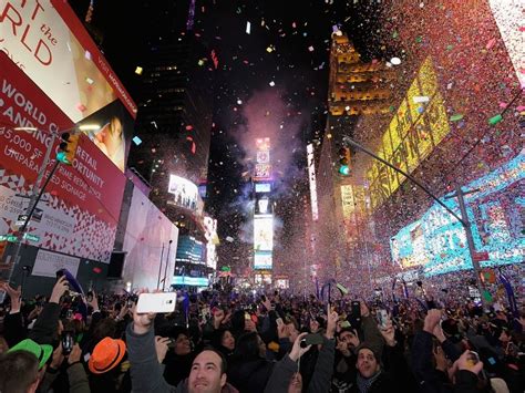 Top Spots to View the New Year's Eve Ball Drop 2022