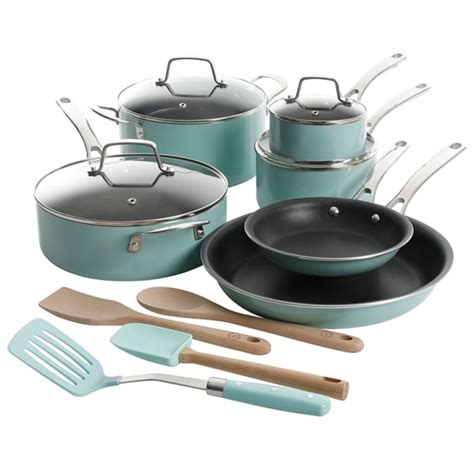Where to Find Martha Stewart Kitchenware