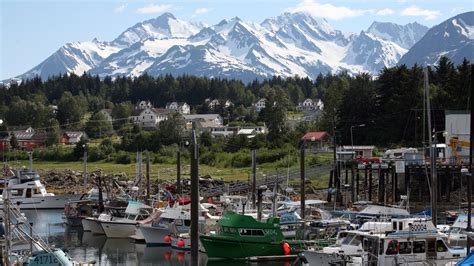 Where to Find Pianist Lessons in Haines, Alaska