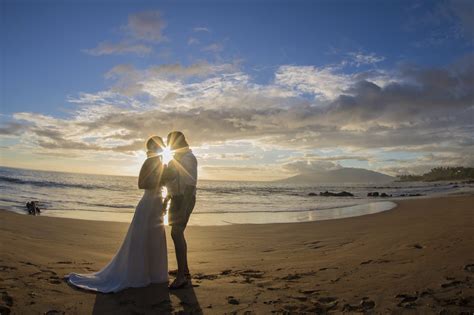 While election your marriage photographer in Maui, make sure you do not prioritize these points
