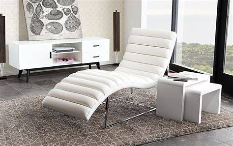 White Modern Lounge Chair