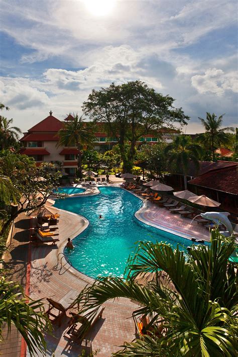 White Rose Kuta Resort - Villas & Spa Bali Tropical Garden