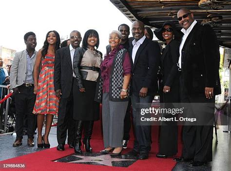 Who Is Mike Winans Father