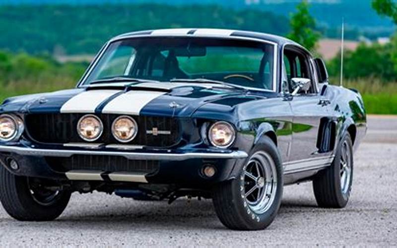 Why Is The Ford Shelby Cobra Mustang So Popular?
