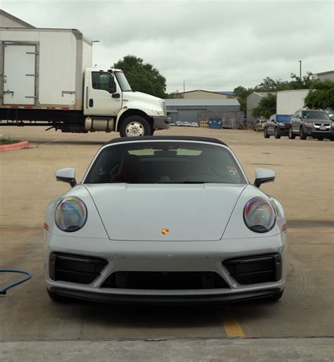 Why Austin Drivers Need Quality Car Paint Work