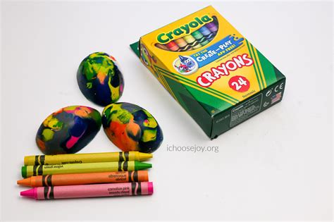Why Choose Egg Crayons Over Standard Ones?