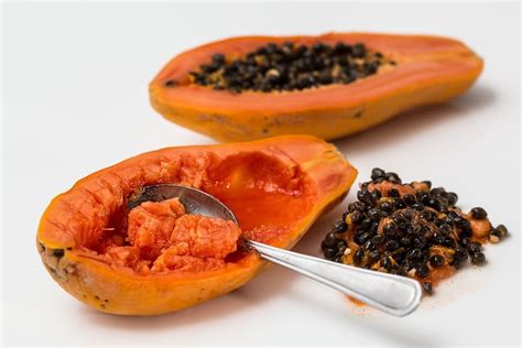 Why Does Papaya Taste Like Vomit