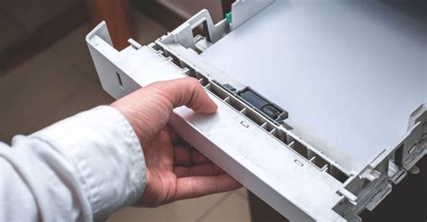 Why Does Paper Quality Matter for Coloring?