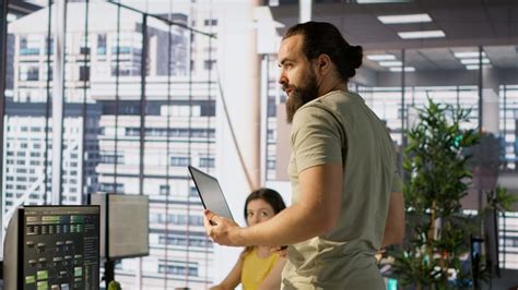 Why Specialized GM Software is Essential