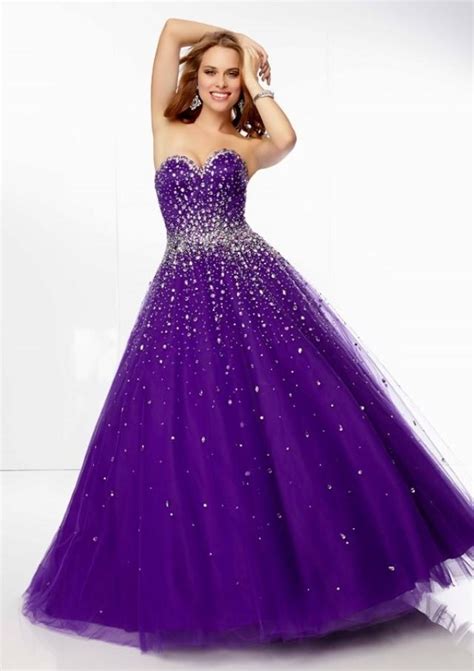 Will diamond ornaments suits with graduation dresses