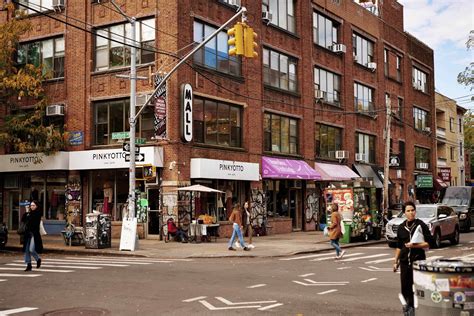 Williamsburg Neighborhood