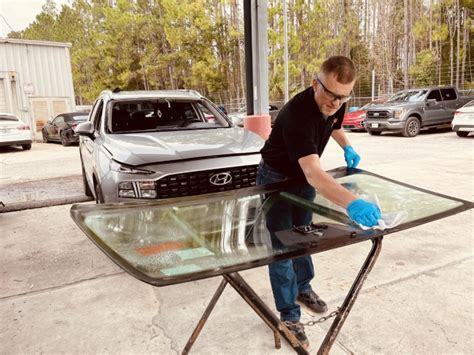 Windshield Repair in Charleston SC