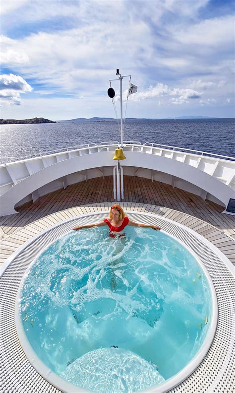 Windstar Cruises Reviews