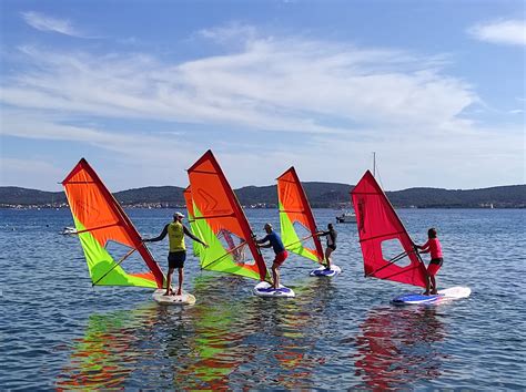 Windsurfing experience