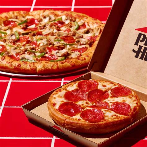 Winner Pizza Hut Size