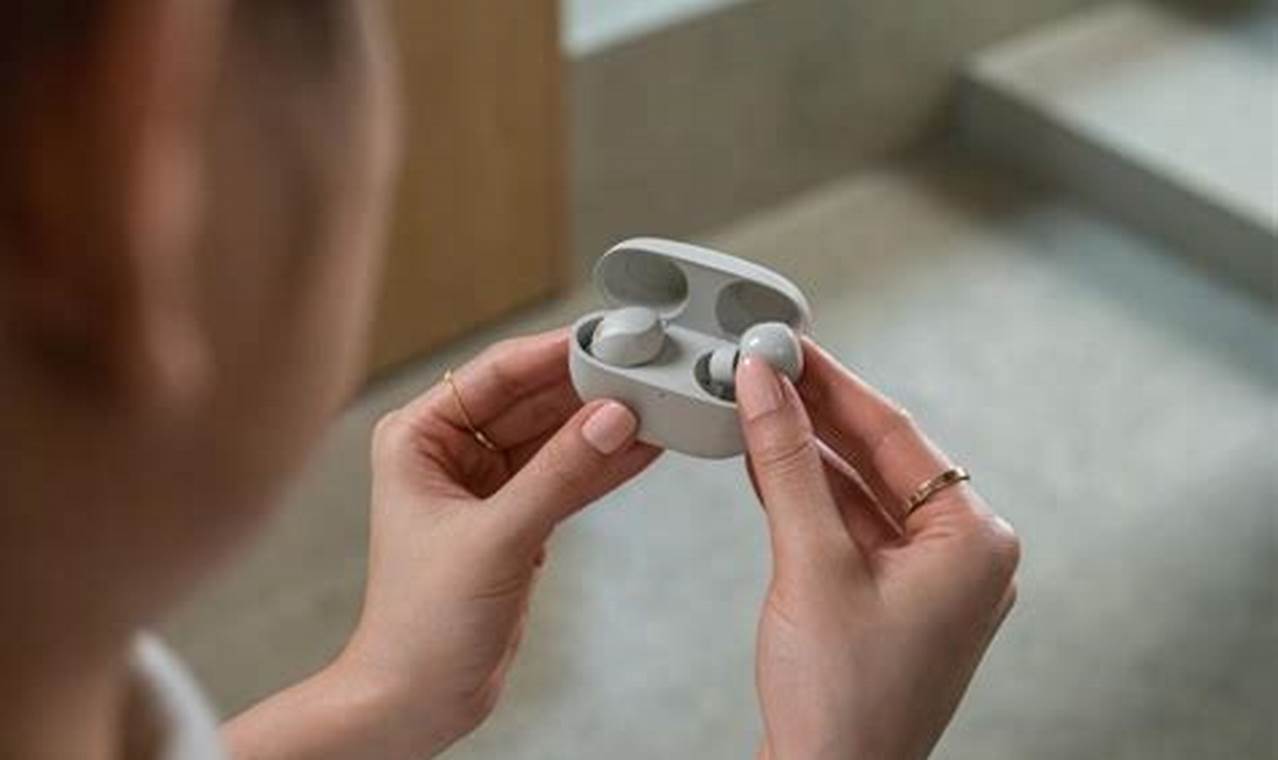 Wireless Earbud Headphones: Redefining Comfort And Convenience