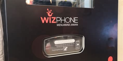 WizPhone di Alfamart in Indonesia