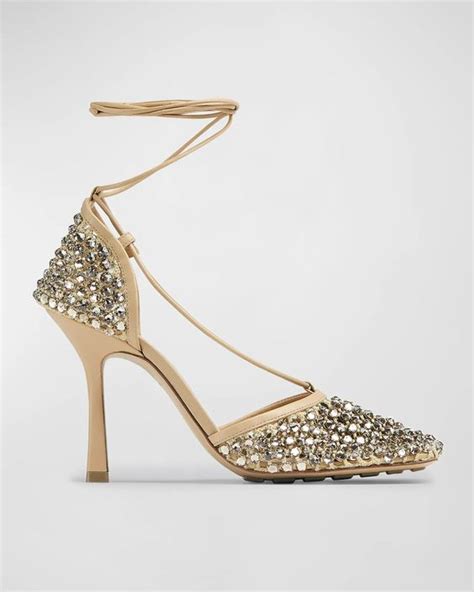 Stepping into Elegance: Discover Your Perfect Pair of Women's Fall Wedding Shoes