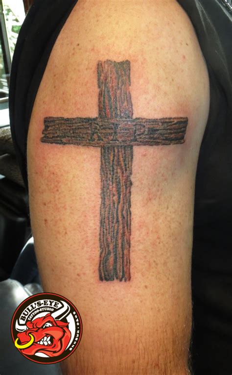 Wooden Cross Tattoo Picture