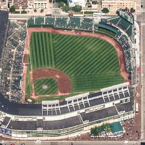 Wrigley Field MLB Stadium Guide